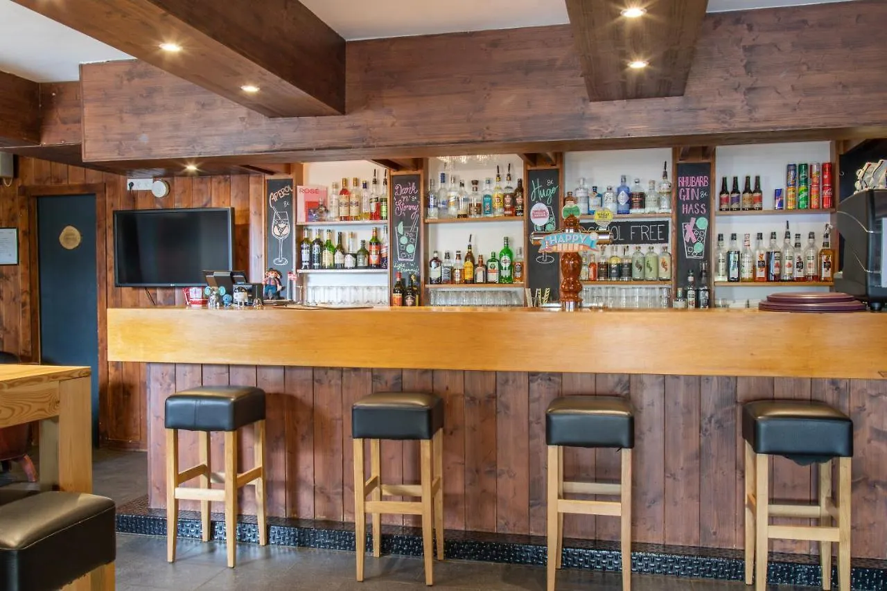 Hotel Le Refuge Alpe d'Huez 2*,